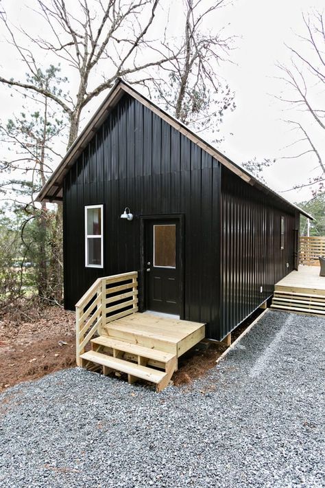 Cheapest Small House To Build, Cheapest House To Build, Tiny Home Cost, Rural Studio, Property Ideas, Venue Inspiration, Cabin Kits, Casa Exterior, Casa Container