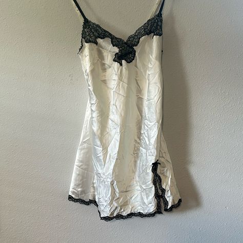 Victoria’s Secret White Satin Night Gown With Black Lace. Size Xs. Nwt Short Night Gowns, Victoria Secret Night Gowns, Lacy Nightgown, Satin Night Gown, Victoria Secret Slip Dress, Cute Nightgowns, White Nightgown, Fav Products, Satin Nightgown