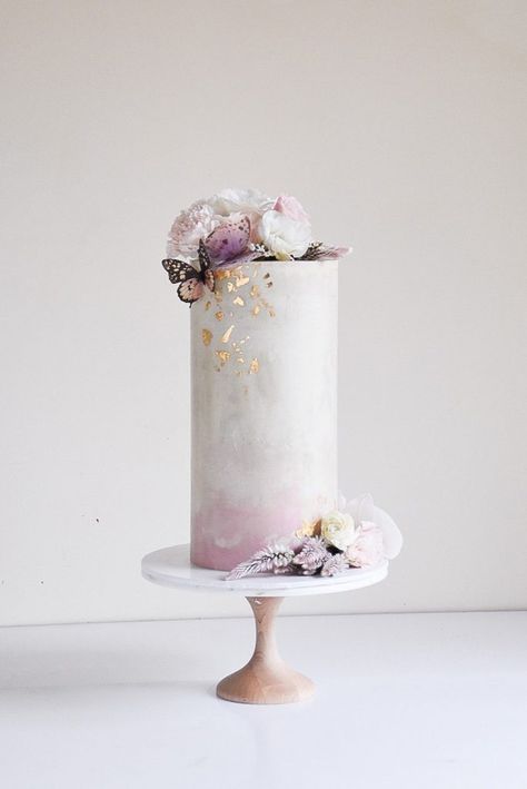 Interview with Saadia Masood from La Ombre Creations - Oh It's Perfect Tall Cake Designs, Tall Birthday Cake, Spring Wedding Cakes, Double Barrel Cake, Barrel Cake, Tall Cake, Spring Wedding Cake, Beautiful Cake Designs, Small Cakes