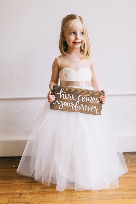 Flower Girl Ideas Instead Of Petals, Flower Girl Ideas, Flower Girl Signs, Ring Bearer Flower Girl, Bride Sign, Black And White Wedding Theme, Girls Tea Party, White Wedding Theme, Forever Wedding