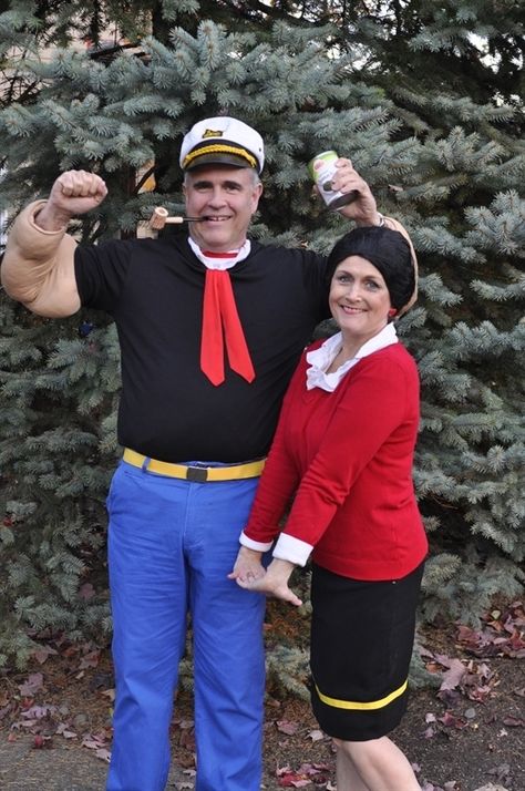 Popeye & Olive Oyl Easy Homemade Costumes, Homemade Couples Costumes, Native American Halloween Costume, Easy Couples Costumes, Best Diy Halloween Costumes, Cute Couples Costumes, Halloween Costumes Diy Couples, Popeye And Olive, Couples Halloween Costumes