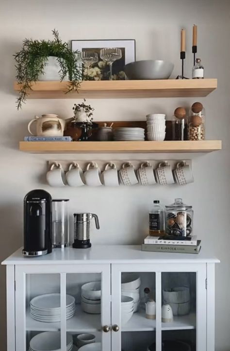 Decorative Shelf In Kitchen, Coffee Bar With Shelves Above, Coffee Shelf Ideas, Empty Kitchen Wall Ideas, Corner Coffee Bar Ideas, Kaffe Station, Mug Shelf, Kitchen Design Tips, Coin Café