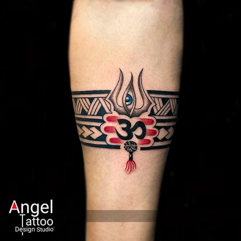 Call 8826602967 for tattoo appointment & enquiry #armbandtattoo #armbandtattoos #bandtattoos #armbandstencils Shiva Trishul Tattoo, Indian Tattoo Design, Wrist Band Tattoo, Band Tattoos For Men, Trishul Tattoo Designs, Trishul Tattoo, Tattoo Band, Tattoo Design For Hand, Rose Hand Tattoo