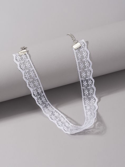 White Fashionable   Lace  Chokers Embellished   Jewelry White Lace Choker Necklace, Manhwa Necklace, Vampire Dormitory, Korean Spring Outfits, White Lace Choker, White Choker, Lace Choker Necklace, Bracelets Easy, Lace Choker