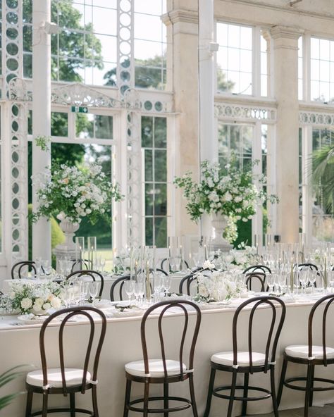 The great conservatory at Syon Park, embellished with trailing British blooms & a sumptuous elevated neutral palette, for a glorious UK destination back in May. Planning & design @attabara With @vervainflowers @syonparkevents @charlottewisephotography @duchessbutler @maisonmargauxltd @bureaudesign @just_4_linen @wowchairsuk @theluxecollectionuk Guest Experience, Neutral Palette, Planner Design, Plan Design, Uk Wedding, Wedding Planner, Wedding Day, Portfolio, How To Plan