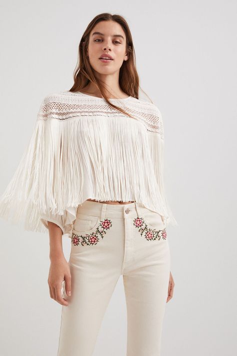 Boho fringing blouse | Desigual.com Fringe Blouse, Boho Brand, Romantic Blouses, Army Shirts, Boho Fringe, Original Fashion, Original Clothes, Glamour Fashion, Boho Tops