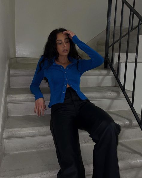 Royal Blue Outfits Aesthetic, Dark Blue Blouse Outfit, Dark Blue Outfit Aesthetic, Royal Blue Outfit Ideas, Dark Blue Outfits, Dark Blue Clothes, Blue Bodysuit Outfit, Blue And Black Outfit, Blue Blouse Outfit