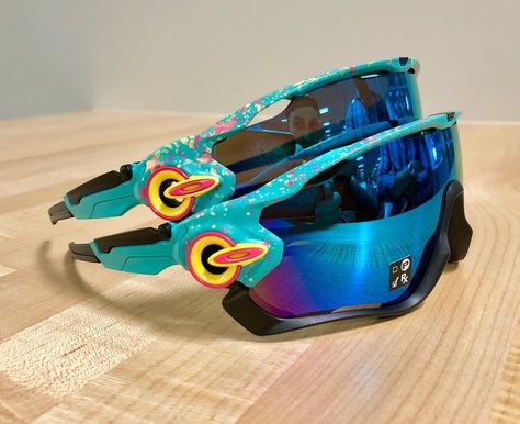 Oakley Jawbreaker, Oakley Prizm, Oakley Frogskins, Strong Arms, Cycling Sunglasses, Cycling Design, Jaw Bone, Tough As Nails, Bridge Design