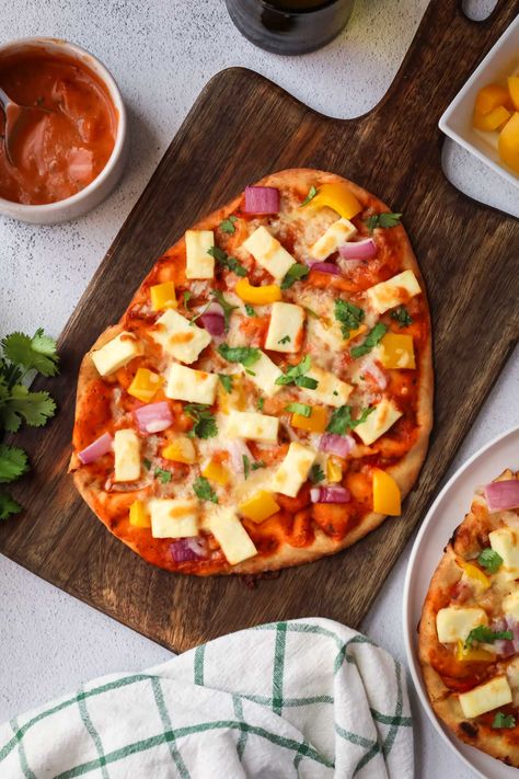 Paneer Tikka Pizza, Best Food Delivery Service, Paneer Pizza, Tikka Masala Sauce, Indian Cheese, Masala Sauce, Naan Pizza, Paneer Tikka, Pizza Flavors