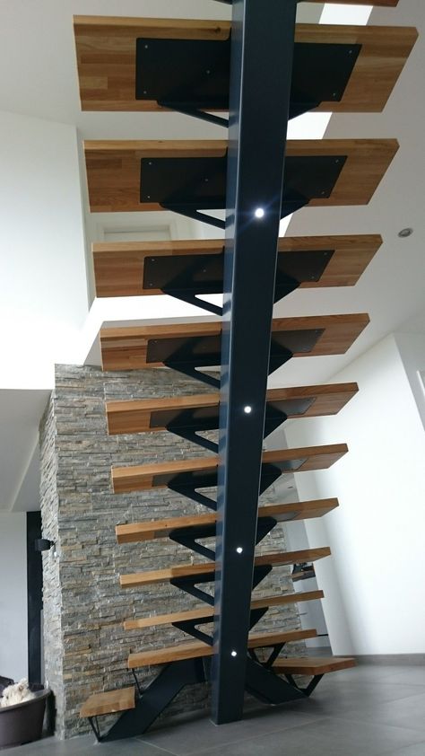 Steel Staircase Design, Steel Staircase, Barn Remodel, درج السلم, Modern Stair Railing, External Staircase, Staircase Design Modern, Contemporary Stairs, Stairs Design Interior