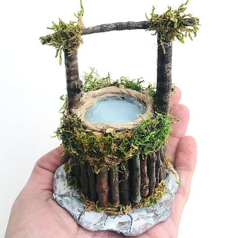 Fairy Garden Container Ideas, Fairy Houses Diy, Fairy Garden In A Pot, Garden In A Pot, Pot Fairy Garden, Fairy Garden Tools, Garden Container Ideas, Fairy Garden Doors, Fairy Garden Kit