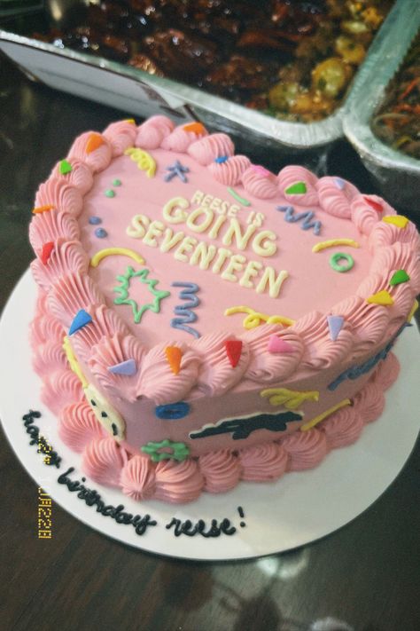 Kpop Themed Birthday Cake, Seventeen Kpop Birthday Ideas, Seventeen Cakes Kpop, Seventeen Themed Party, Seventeen Kpop Birthday Cake Ideas, Seventeen Bday Ideas, Going 17 Cake, Seventeen Cake Design Kpop, Svt Cakes Ideas