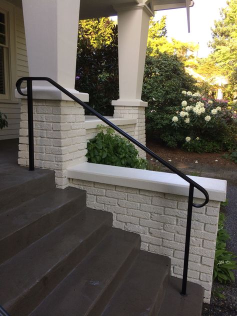 Traditional Exterior Handrail for Front Steps - Seattle, WA - Blackbird Iron & Design Outside Handrails, Porch Step Railing, Exterior Stair Railing, Porch Handrails, Exterior Handrail, Outside Steps, Outdoor Handrail, Outdoor Stair Railing, Front Porch Steps