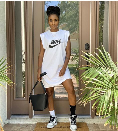 Orange Dress With Sneakers, Tshirt Dress And Sneakers Outfits, Outfits With Sneakers Women Summer, White Tee Outfit Black Women, Dresses And Sneakers Outfit Black Women, Dresses With Sneakers Black Women, Skirt And Sneakers Outfit Black Women, Nike Dress Outfit, T Shirt Dress With Sneakers