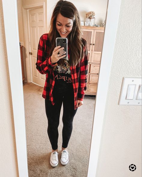 Black Jeans And Plaid Shirt Outfit, Band Tee And Flannel Outfits, Band Shirt And Flannel Outfit, Style Red Plaid Shirt, Buffalo Plaid Flannel Outfit Women, Buffalo Shirt Outfit, Plaid Shirt Graphic Tee Outfit, How To Style Plaid Shirts Long Sleeve, Leggings And Band Tee Outfit