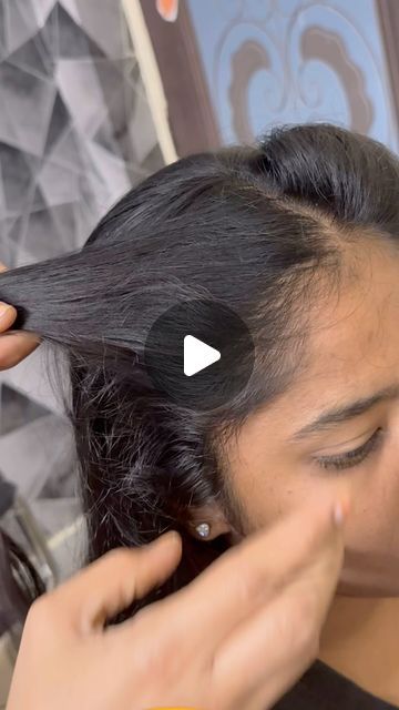 Chudidhar Hairstyles, Simple Hairstyle For Curly Hair, Indian Hair Styles, South Indian Hairstyles, Beauty Tricks, South Indian Hairstyle, Hairstyles Juda, Open Hairstyles, Hair Color Highlights