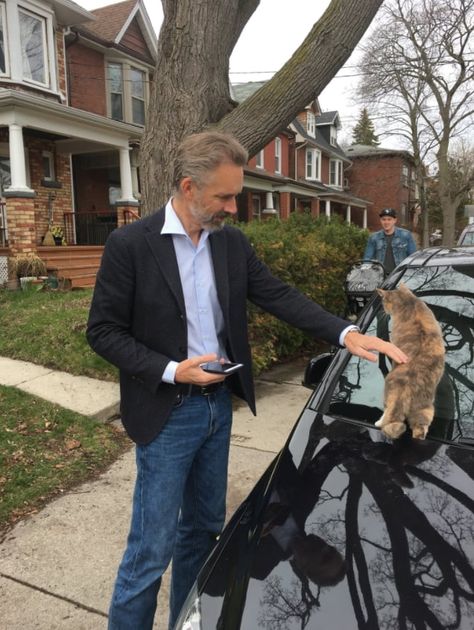 I say this guy petting my cat. Turned out it was Jordan Peterson. Fixing Yourself, Jordan B, Art Of Manliness, Daily Wire, Jordan Peterson, Life Rules, Cat Stuff, Hot Actors, Smart People