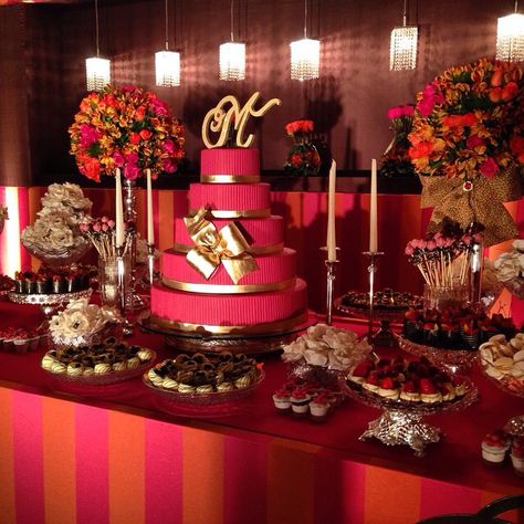 Beautiful red desert table Red Candy Table Ideas, Red And Gold Candy Table, Quince Deserts, Red Candy Table, Engagement Treats, Red Dessert Table, Wedding Treats Table, Red Quince Theme, Haitian Wedding