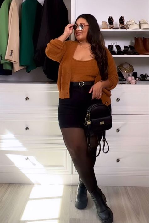 How Plus Size Women Should Dress, Fall Winery Outfits Plus Size, Bowling Outfit Plus Size, Classy Plus Size Outfits Fall, Bar Outfits Midsize, Fall Outfits Women Mid Size, Curvy Party Outfit, Plus Size Winter Looks, Plus Size Fashion Inspo