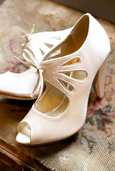 Brides Shoes, Sweet Image, Photography New York, Trending Womens Shoes, Brooklyn Wedding, All About Shoes, Crazy Shoes, Pretty Shoes, Shoe Obsession