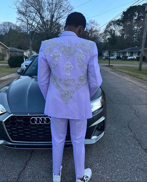 Lavender Prom Suits For Guys, Chrome Hearts Prom Suit, Light Purple Prom Suit, Custom Suits Men Prom, Purple And White Suit, Lavender Prom Suit, Light Blue Prom Suit, Prom Suit Designs, Prom Ideas Men