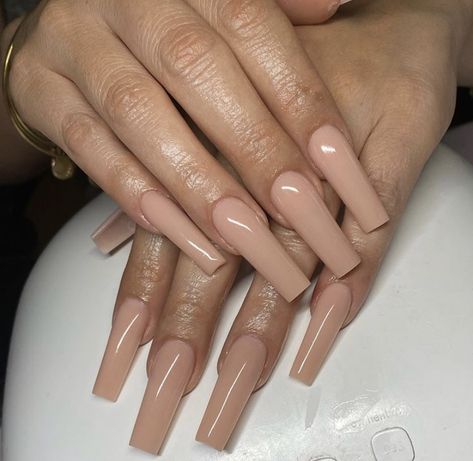 Long Acrylic Nails Plain Color, Cappuccino Nails Acrylic, Nude Plain Nails, Plain Nude Acrylic Nails, Plain Nude Nails, Nail Claws, Glittery Acrylic Nails, Tan Nails, Pink Tip Nails