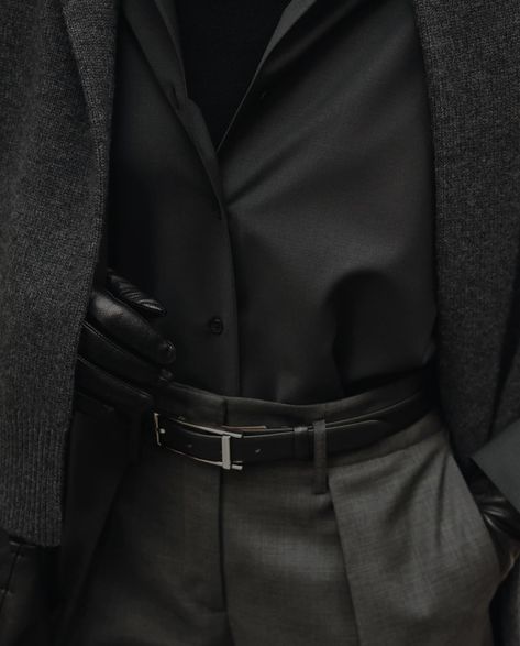 Grey Dark Corporate Aesthetic, Dark Man Aesthetic, Dark Lifestyle Aesthetic, Dark Grey Outfit, Outfits With Black Pants, Dark Wear Men, Corporate Grunge, Black Minimalist Outfit, Dark Grey Aesthetic