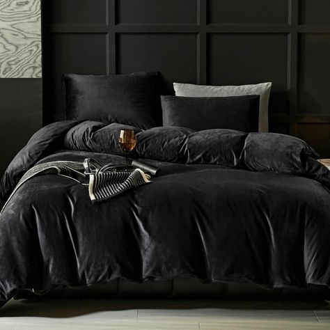 PRICES MAY VARY. 【Ultra Soft Velvet】WAEMDERN velvet duvet cover is made of high quality velvet , has a fluffy feel and silky touch and provides better warmth, softness and breathability. Offering you the ultimate comfortable sleeping experience, just like sleeping on a cloud, allowing you to fully relax in bed 【Luxurious Appearance】This black duvet cover adopts solid color and is specially designed to change the shade of the color by touching the surface of the cover. In addition, our bedding du Black Bed With Black Bedding, Black Bed Comforters Bedroom Ideas, Velvet Comforter Bedroom Ideas, Two Duvets On King Bed, All Black Bedding, Black Bedding Aesthetic, Dark Bedding Bedroom, Black Comforter Bedroom Ideas, Dark Bedding Aesthetic