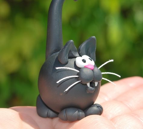 Crea Fimo, Polymer Clay Cat, Clay Cat, Polymer Clay Ornaments, Polymer Clay Figures, ดินปั้น Polymer Clay, Sculpey Clay, Polymer Clay Animals, Fondant Figures