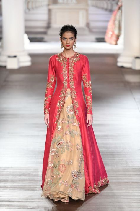 Sabyasachi Lehenga, Nikkah Dress, Bridal Lehenga Collection, Ritu Kumar, Salwar Kamiz, Indian Gowns Dresses, Indian Gowns, Indian Bridal Outfits, Designer Party Wear Dresses