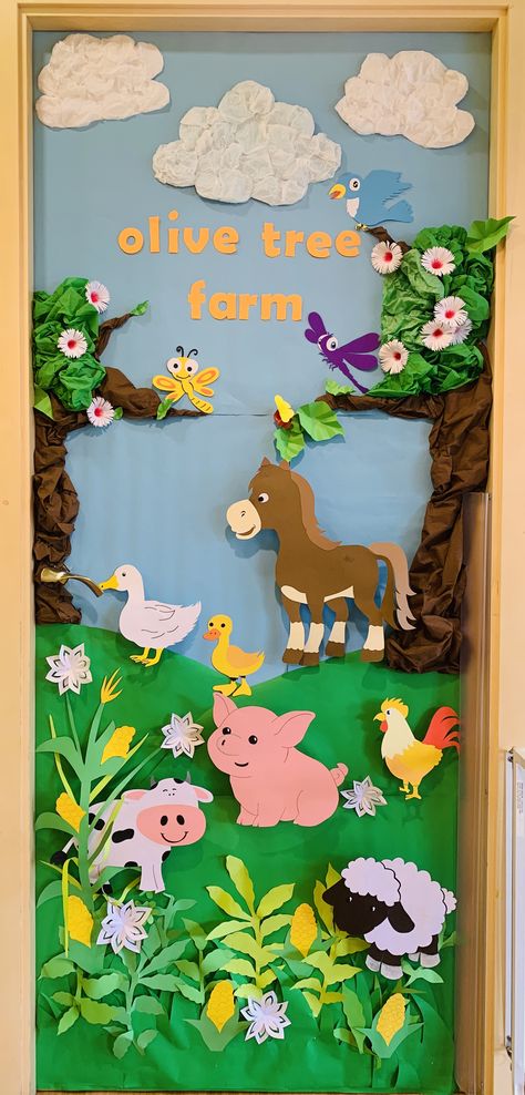 Farm Animals Door Decorations Classroom, Animal Classroom Door, Farm Animal Classroom, Animals Bulletin Board, Farm Classroom Theme Decor, Farm Bulletin Board, Animal Classroom, Class Door Decorations, Bunny Room