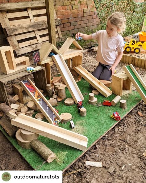 Construction Play Area, Natural Play Spaces, Outdoor Kids Play Area, Rocking Cradle, Outdoor Play Space, Outdoor Learning Spaces, Construction Play, Play Area Backyard, Backyard Kids Play Area