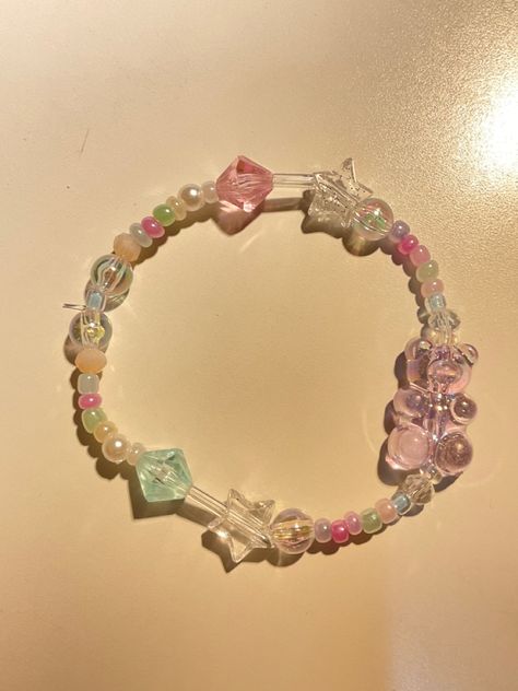 Gelang Manik Handmade, Gelang Manik Aesthetic, Diy Kandi Bracelets, Diy Beaded Rings, Manik Manik, Pastel Beads, Pretty Jewelry Necklaces, Beaded Necklace Diy, Diy Bracelet Designs