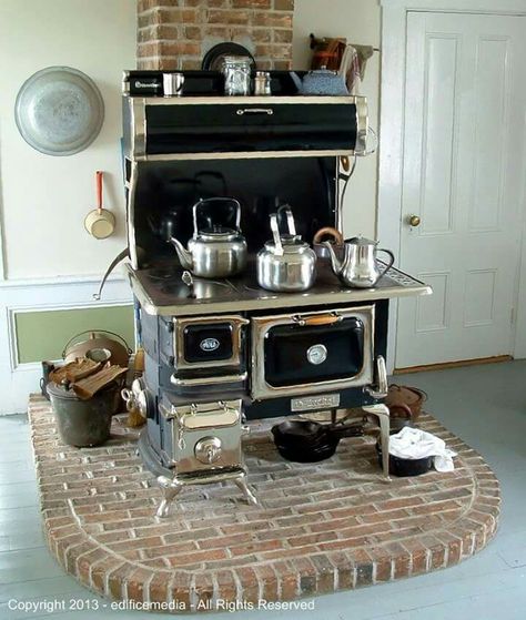 A vintage Heartland Oval woodburning cookstove. New models available at www.heartlandapp.com. Farm Kitchens, Franklin Stove, Antique Kitchen Stoves, Antique Wood Stove, Wood Burning Cook Stove, Vintage Stove, Parlour Stove, Nostalgic Beauty, Rustic Cabins