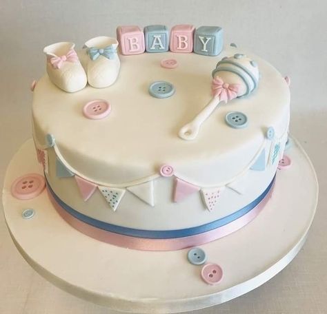 Cake Designs For Gender Reveal, Cakes For Baby Showers Neutral, Baby Shower Tårta, Baby Shower Cake Ideas Gender Neutral, Gateau Baby Shower Mixte, Baby Shower Cake Gender Neutral, Mom To Be Cake Ideas, Pregnant Cake Design, Pregnant Cake Ideas