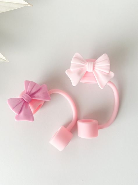 This Bow Straw Topper for Tumbler, available in a charming Pink design, perfect for enhancing your cup accessories for Stanley Cup. Protect your straw with the Straw Tip Cover designed specifically for straw tumbler accessories ✨DETAILS✨ + This listing is for 1 bow straw topper + Silicone & plastic material + Compatible with 30oz and 40oz Stanley straws Want to see our other Stanley accessories? Click the link below to view.  + Stanley toppers & charms: https://www.etsy.com/shop/Wild4Style?ref=s Owala Cup Accessories, Pink Bow Accessories, Pink Stocking Stuffers, Stanley Bow Topper, Stanley Cup Preppy, Stanley Accessories Aesthetic, Pink Stanley Cup Accessories, Cute Straws, Stanley Cup Straw Cover