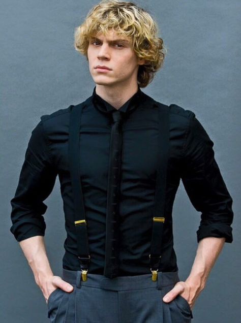 Evan Peters American Horror Story, Tate Langdon, Dream Boyfriend, Evan Peters, The Perfect Guy, Appreciation Post, Hot Actors, White Boys, American Horror Story