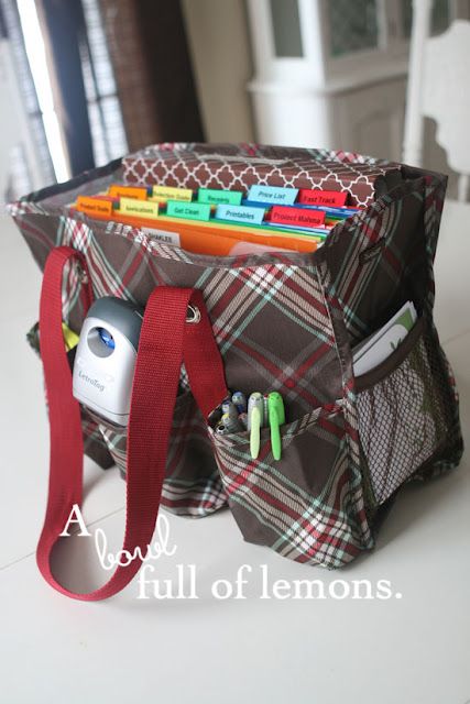 mobile office using a Thirty-one utility tote bag | A Bowl Full of Lemons A Bowl Full Of Lemons, Bowl Full Of Lemons, Thirty One Organization, Organizing Utility Tote, Organize Ideas, 31 Bag, Thirty One Party, Kiwi Lane, 31 Bags