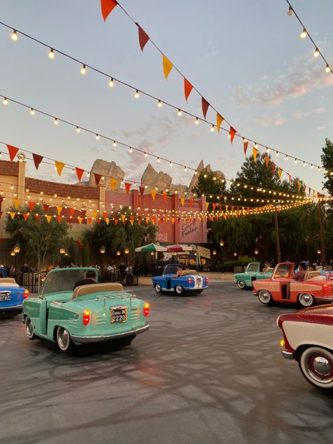 Disneyland 
Cars land
Radiator springs 
Luigi’s Cars Land Disneyland Photography, Disneyland World, Adventure Picture, Disneyland California Adventure, Disney Photo Ideas, Disneyland Pictures, Cars Land, Disney Photography, Disneyland California