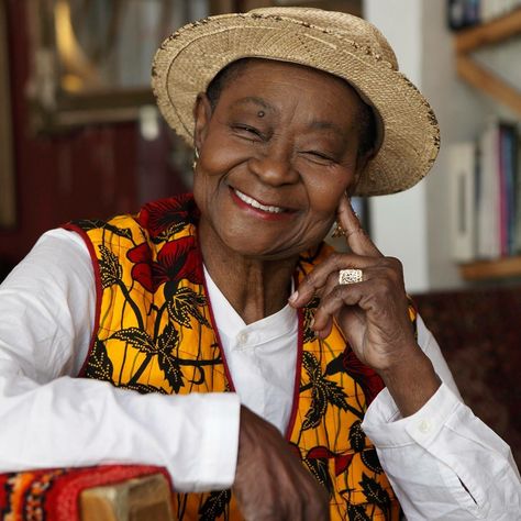 Calypso Rose 🌹 Trinidadian soca calypso singer Joseph Costume, Harry Belafonte, Caribbean Culture, African Diaspora, African Culture, Panama Hat