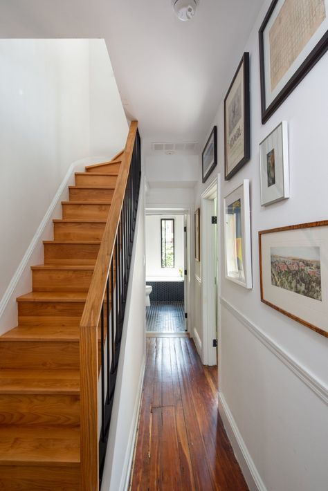 Photo 16 of 22 in Before & After: A Philadelphia Architect Opens Up Her Historic Row House - Dwell Small Row House Design, Piano Room Decor, Baltimore House, Townhome Decorating, Row House Design, Row Home, Townhouse Interior, House Extension Design, Row House