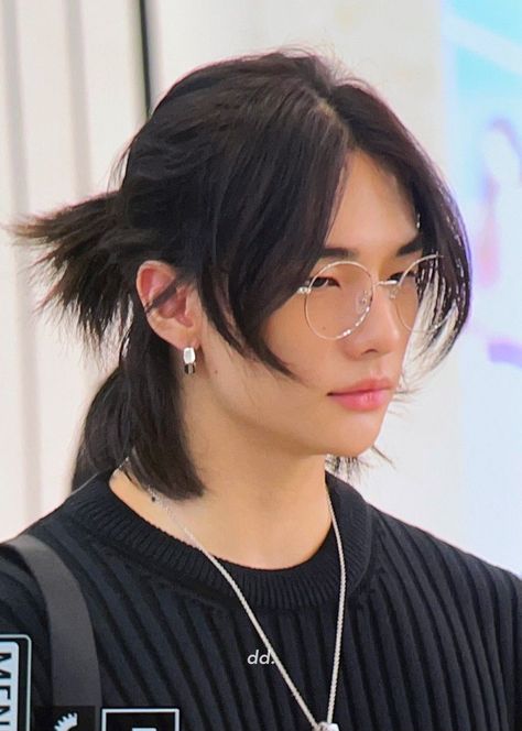 airport 2023.09.08 glasses specs long hair man bun Kids Man Buns, Mens Hair Long, Man Bun Hairstyles, Asian Men Hairstyle, Hairstyles With Glasses, Boys Long Hairstyles, Man Bun, Bun Hairstyles For Long Hair, Hair Reference