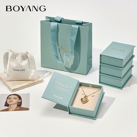 Innovative Jewellery Packaging, Jewelry Gift Box Ideas Packaging, Jewellery Business Packaging, Branding Design Packaging Jewelry, Jewellery Marketing Ideas, Jewelry Brand Packaging, Jewellery Packaging Design, Jewellery Logo Design Ideas, Jewellery Packaging Ideas