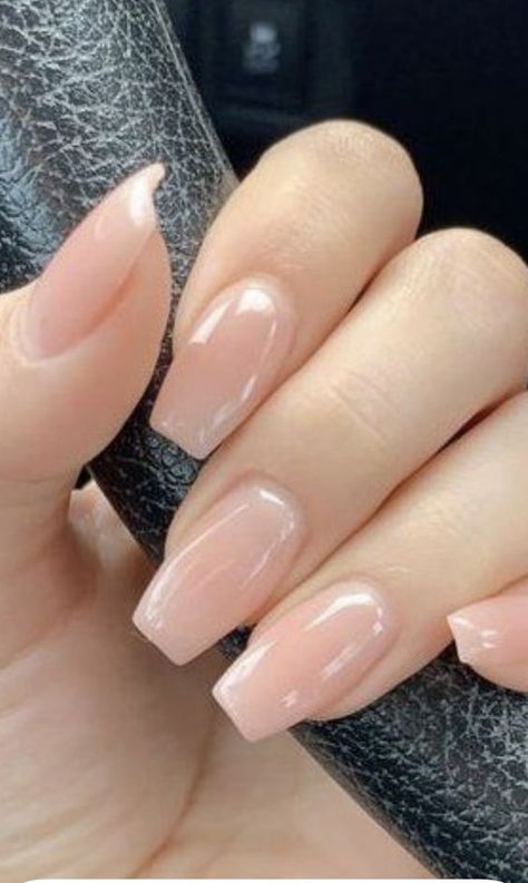 Natural Nail Design: Euphoria-Inspired Nails Euphoria-inspired makeup can be intimidating for minimalists, Clear Gel Nails, Acrylic Nails Nude, Natural Acrylic Nails, Clear Acrylic Nails, Work Nails, Her Nails, Classy Acrylic Nails, Soft Nails, Nagel Inspo