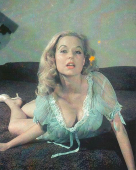 Beautiful Woman With a Perfect Body: 33 Rare and Gorgeous Color Photos of Betty Brosmer in the 1950s ~ vintage everyday Betty Brosmer, Rare Historical Photos, Classic Actresses, Famous Photographers, Fitness Experts, Vintage Pinup, The 1950s, Up Girl, Girl Crush