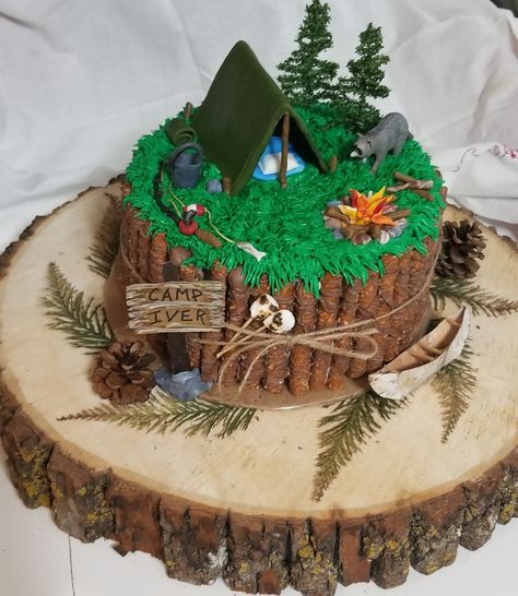 Camping Party Cupcakes, Camping Party Cake, Camping Cakes Birthday, Outdoors Birthday Cake, Wilderness Cake, Outdoors Cake, Camping Cake Ideas, Camping Themed Cake, Camp Cake