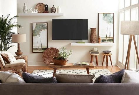 Tv Accent Wall, Mounted Tv Ideas Living Rooms, Small Tv Room, Tv Wall Ideas, Stil Industrial, Tv Wall Decor, Living Room Entertainment, Tv Decor, Living Room Tv Wall