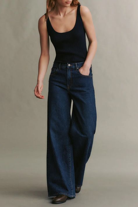 Mid-rise, wide leg Jean in vintage inspired dark wash denim. The Tiny Dancer is relaxed at the hip, wide at the leg, and features a five-pocket style, detailed with nail head rivet hardware. Complete with a zip-fly, belt loops, and a shank button at the waistband. Pants For Belly, Dark Denim Wide Leg Jeans, Vintage Latina Fashion, Dancer Off Duty Style, Dark Wash Wide Leg Jeans, Dark Wash Wide Leg Jeans Outfit, Dark Jean Outfit, Dark Wide Leg Jeans Outfit, Dark Wash Denim Outfit