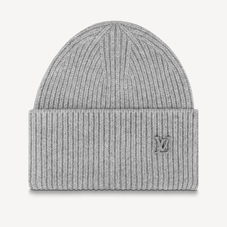 LV Ahead Beanie SANS LIGNE ESTHETIQUE - Accessories | LOUIS VUITTON Lv Beanie, Sit Elegantly, Louis Vuitton Mens Bag, Winter Beanies, Mode Zara, Best Travel Accessories, Obx Dr, Grey Beanie, Hat Beanie