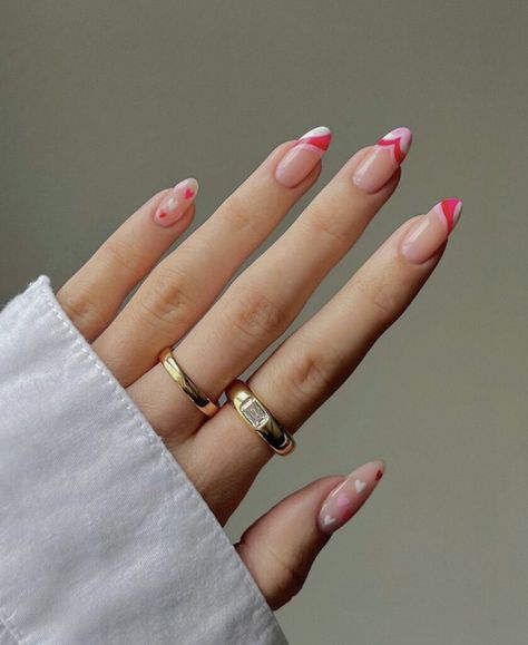 50+ Insanely Cute Valentine's Day Nails That Will Steal The Show Manicured Nails, Fancy Nails Designs, Minimal Nails, Cute Gel Nails, Soft Nails, Nagel Inspo, Cat Kuku, Fire Nails, Pretty Acrylic Nails